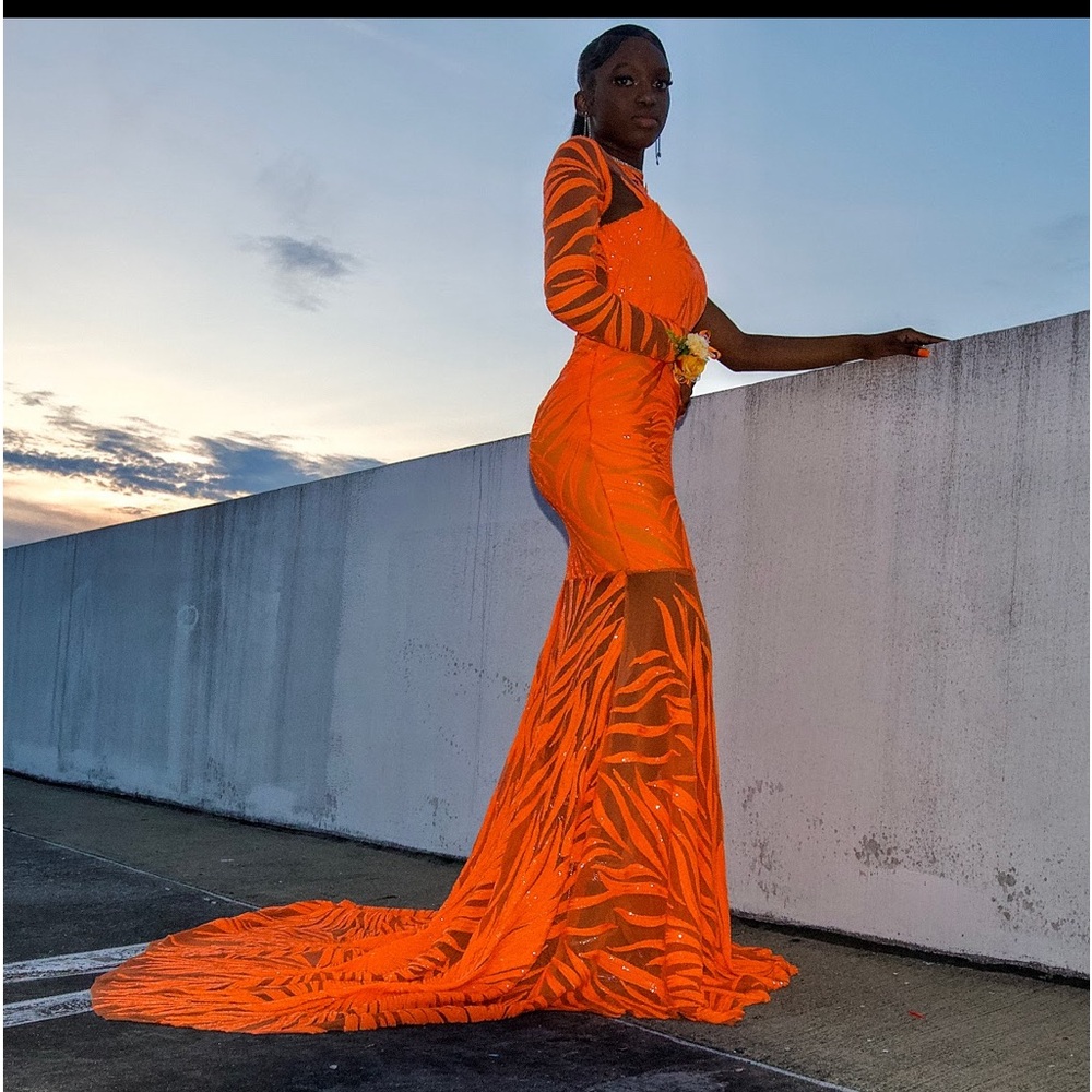 Fits size 2 or 4 custom prom dress